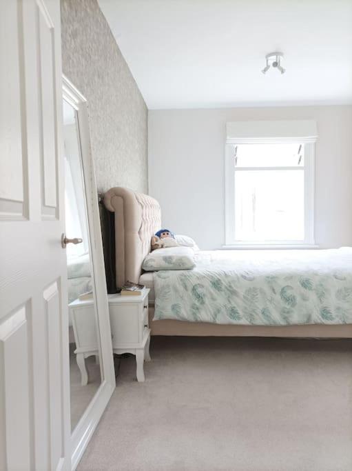 Modern And Cosy 2 Bedroom Flat In Notting Hill London Exterior foto